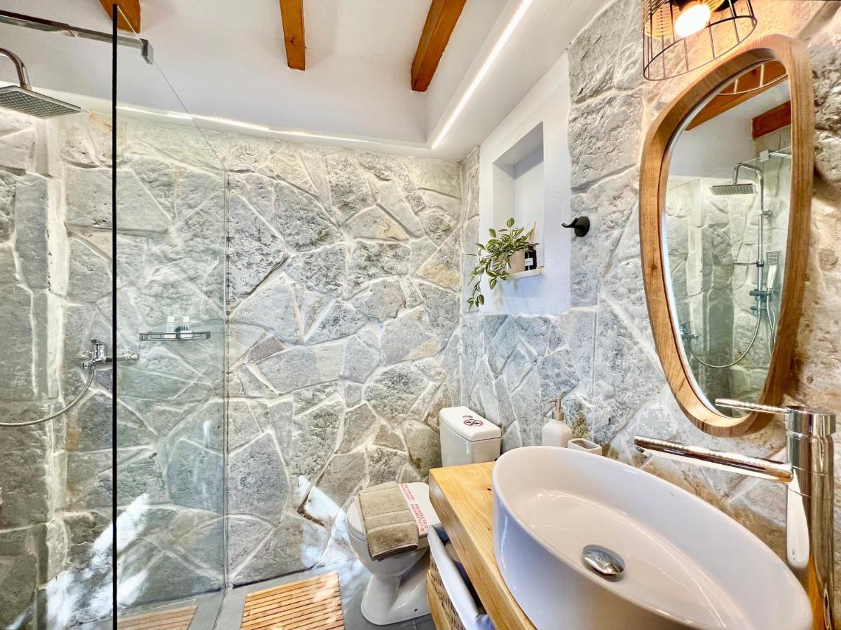 Villa Evmaria With Private Swimming Pool Spartylas Buitenkant foto